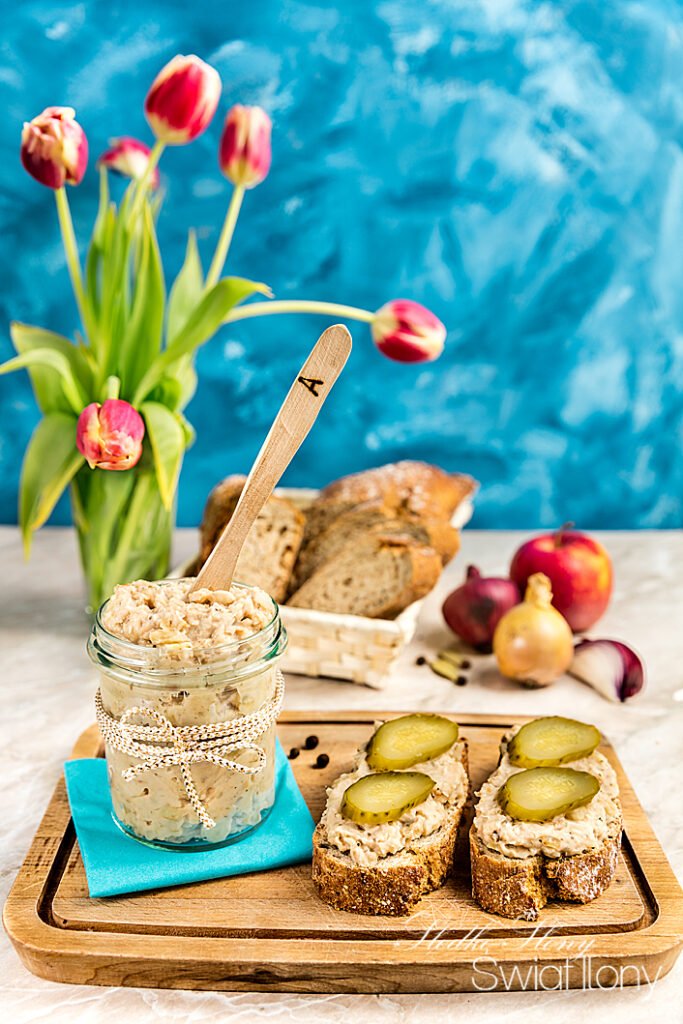 Ilonakoziol.com | Veganes Schmalz mit Zwiebel und Apfel (Bohnenpaste) Ilonakoziol.com | Veganes Schmalz mit Zwiebel und Apfel (Bohnenpaste)